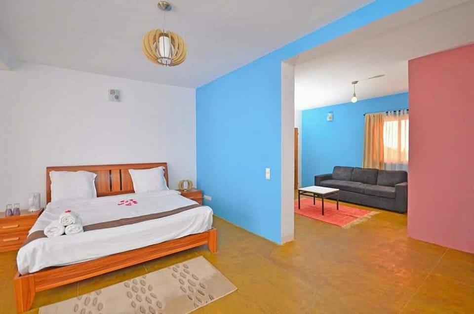 Hotel La Casa Di Luna Антананариву Экстерьер фото